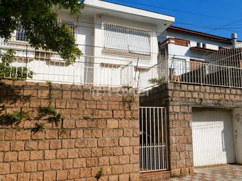 house em Rua Eurico Lara, Medianeira - Porto Alegre - RS