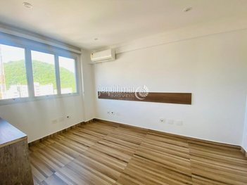 office em Montenegro, Pitangueiras - Guarujá - SP