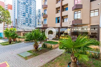 apartment em Rua Estados Unidos, Bacacheri - Curitiba - PR