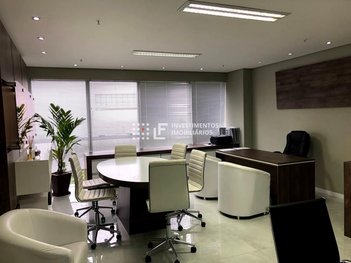 office em Rua Gutemberg, Petrópolis - Porto Alegre - RS