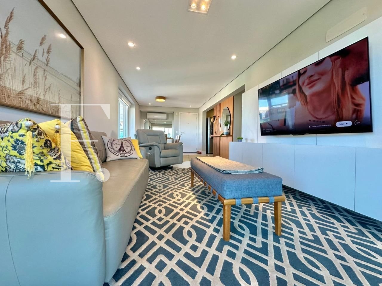 WhatsApp Image 2025-10-17 at 15.07