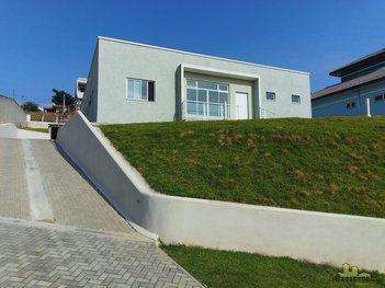 house em Rua Um, Veraneio Irajá - Jacareí - SP