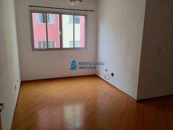 apartment em Rua Ponte Serrada, Itaquera - São Paulo - SP