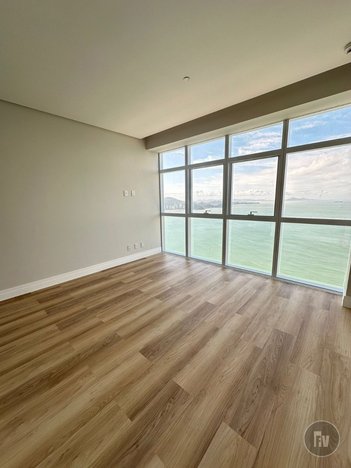 apartment em Avenida Atlântica, Centro - Balneário Camboriú - SC