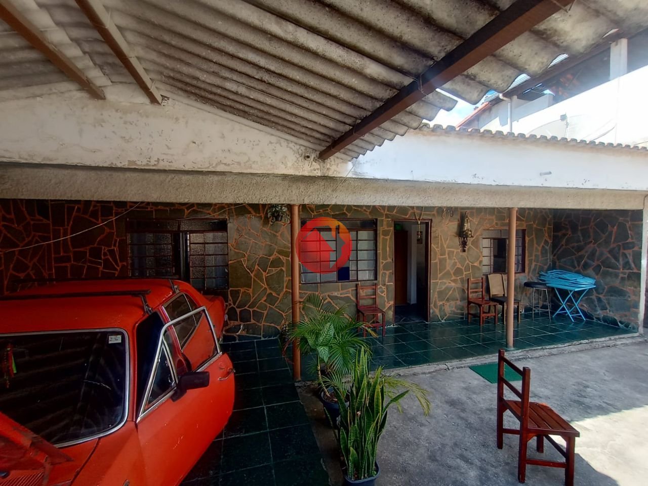 Casa com 3 quartos — Jardim Guanabara, Belo Horizonte