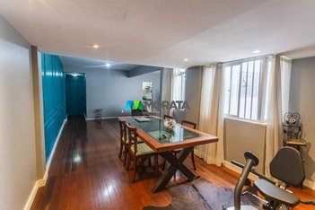 apartment em Rua Teixeira de Freitas, Santo Antônio - Belo Horizonte - MG