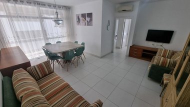 apartment em Rua Sílvia Valadão de Azevedo, Pitangueiras - Guarujá - SP