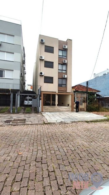 apartment em Rua Bernardo Pires, Santana - Porto Alegre - RS