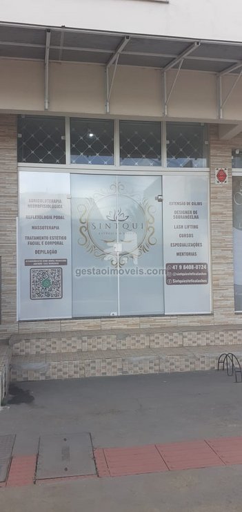 office em Rua 980, Centro - Balneário Camboriú - SC