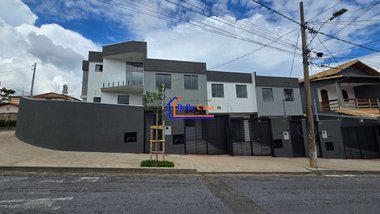 house em Rua Thomaz Naves, Santa Amélia - Belo Horizonte - MG