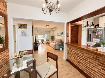 apartment em Rua Tito Lívio Zambecari, Mont Serrat - Porto Alegre - RS