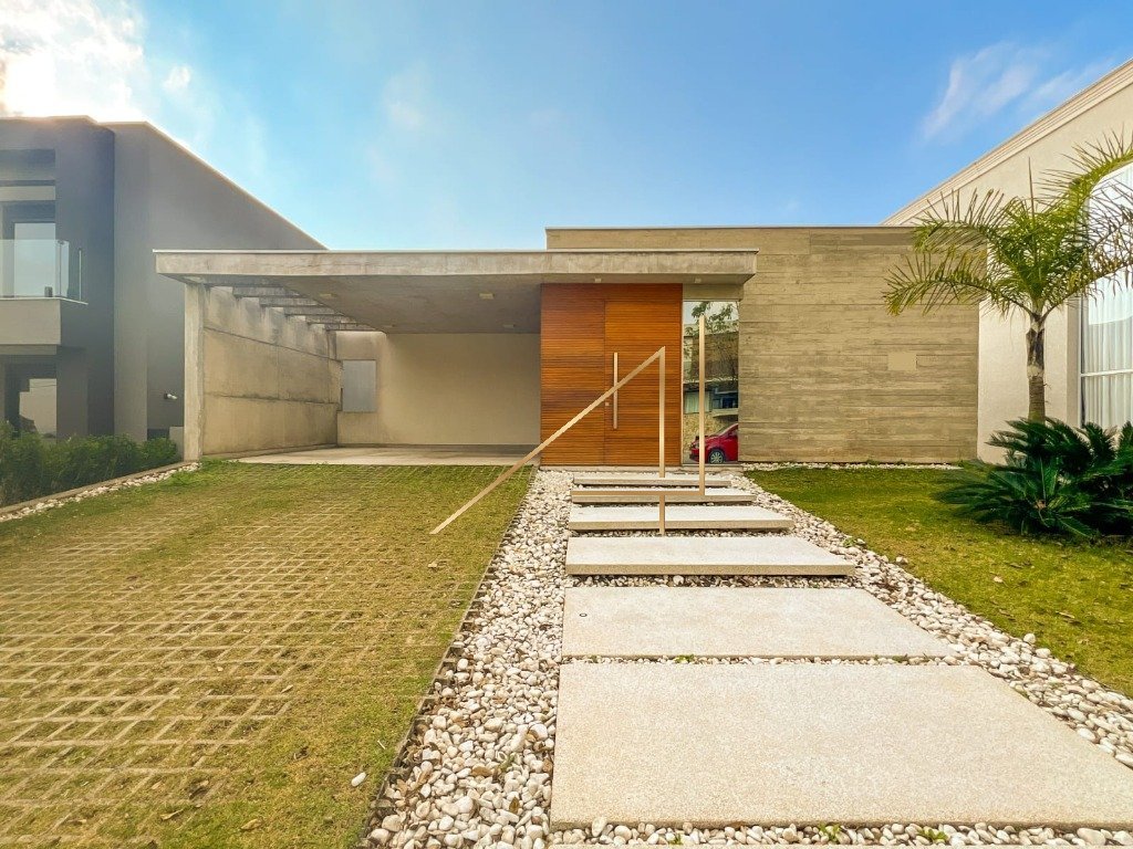 50e8cb45-df46-4703-bfde-7926d192d75b