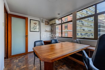 office em Rua dos Andradas, Centro Histórico - Porto Alegre - RS