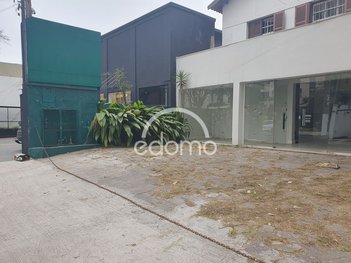 house em Avenida dos Eucaliptos, Indianópolis - São Paulo - SP
