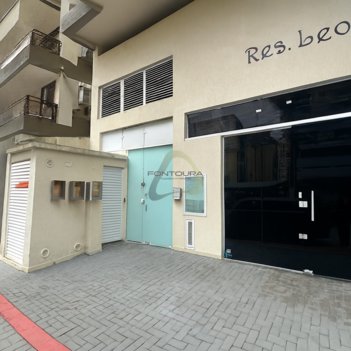 office em Rua 286, Meia Praia - Itapema - SC