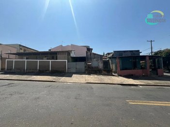 house em Rua Araci, Parque Dom Pedro II - Campinas - SP