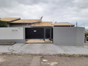 house em Rua Manoel Garcia Jerônimo Filho, Ibiporã - Ibiporã - PR
