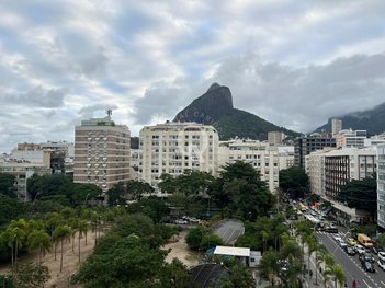 apartment em Avenida Bartolomeu Mitre, Leblon - Rio de Janeiro - RJ