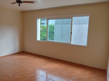 apartment em Avenida Taquara, Petrópolis - Porto Alegre - RS