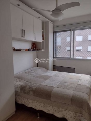 apartment em Avenida Arnaldo Bohrer, Teresópolis - Porto Alegre - RS