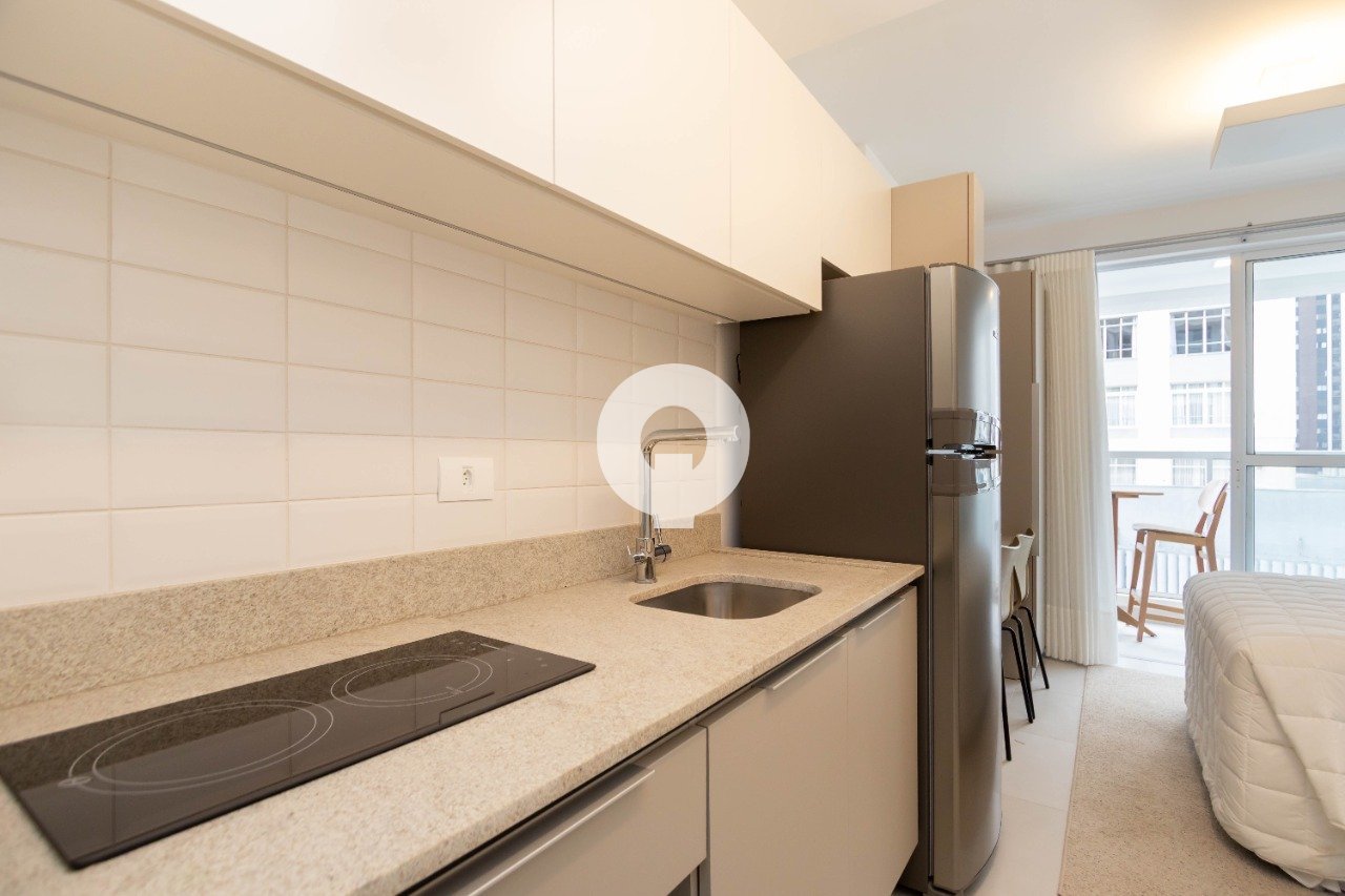 5 Studio quarto, banheiro sacada cozinha home office centro manhattan tower airbnb investidor lavand