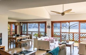 house em Avenida José Pacheco do Nascimento, Jabaquara - Ilhabela - SP