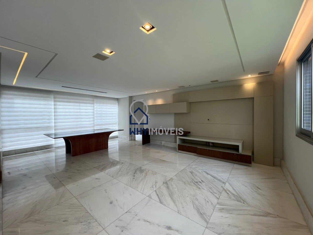 Apartamento com 4 quartos — Funcionários, Belo Horizonte