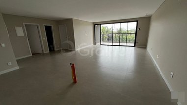 apartment em Rua dos Polvos, Jurerê - Florianópolis - SC