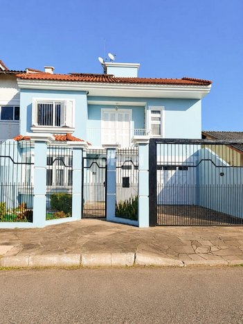 house em Rua Brigadeiro Ivo Borges, São Luis - Canoas - RS