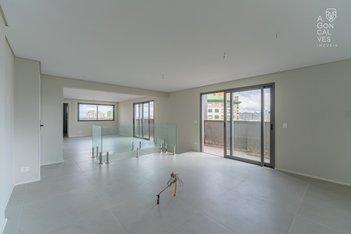 apartment em Rua Ubaldino do Amaral, Centro - Curitiba - PR