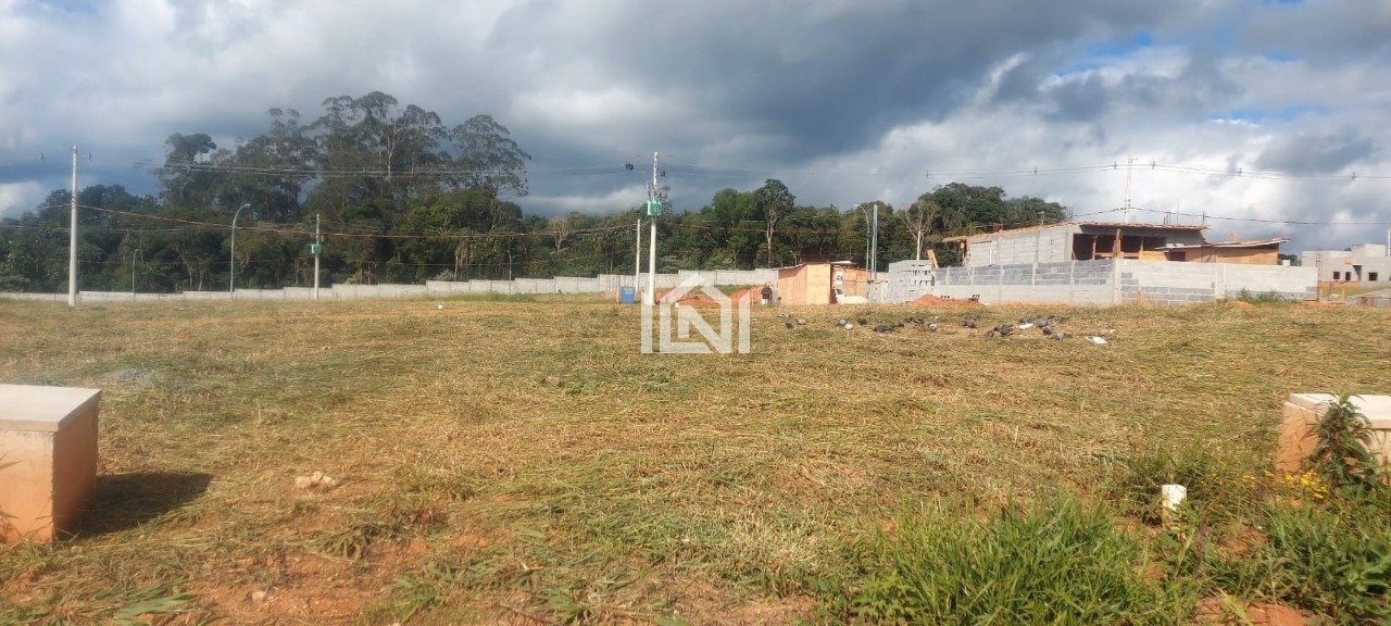 terreno a venda no cauciaia home clube