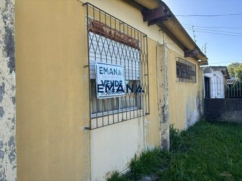 house em Rua Professor Jaime Soares de Oliveira, Areal - Pelotas - RS