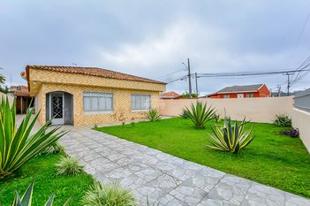 house em Rua Marco Aurélio Rosa, Borda do Campo - São José dos Pinhais - PR