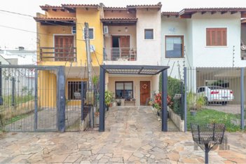 house em Rua Giobatta Giuseppe Petracco, Vila Nova - Porto Alegre - RS