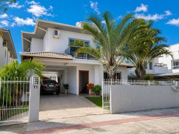 house em Rua Manoel Candido de Farias, Nova Palhoça - Palhoça - SC