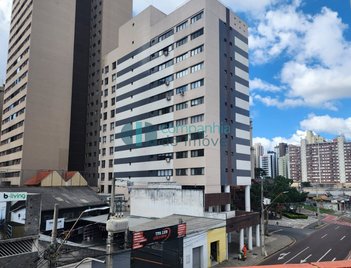apartment em Rua Atílio Bório, Cristo Rei - Curitiba - PR