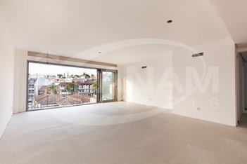 apartment em Rua Miracema, Chácara das Pedras - Porto Alegre - RS