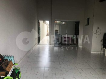 house em Avenida Abadio Bonifácio da Silva, Granada - Uberlândia - MG
