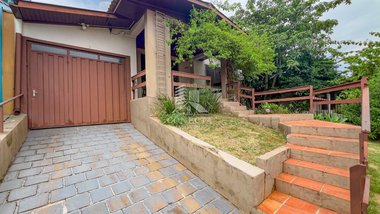 house em Rua Guilherme Balze, Centro - Santa Rosa - RS