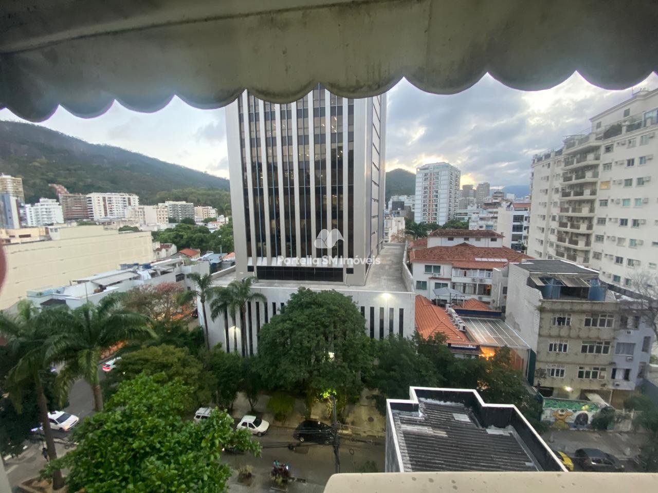 a82a6281-359f-460e-9222-99b969b29b7e