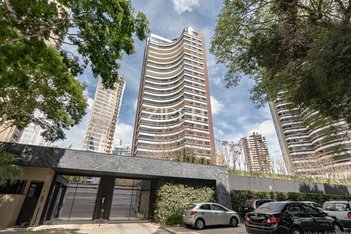 apartment em Rua Professor Pedro Viriato Parigot de Souza, Mossunguê - Curitiba - PR