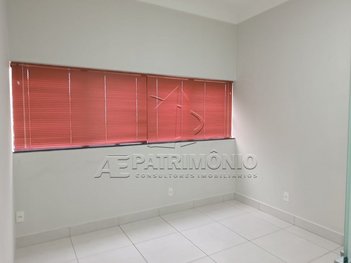 office em Avenida Itavuvu, Jardim Maria Antônia Prado - Sorocaba - SP