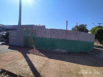 land_lot em Avenida Presidente Abraham Lincoln, Conjunto Cafezal 1 - Londrina - PR