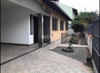 house em Rua 2700, Centro - Balneário Camboriú - SC
