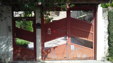 house em Avenida Albuquerque Lins, Parque São Benedito - Pindamonhangaba - SP