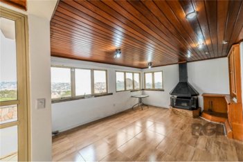 apartment em Beco E, Cristal - Porto Alegre - RS