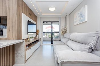 apartment em Rua Monsenhor Manoel Vicente, Água Verde - Curitiba - PR