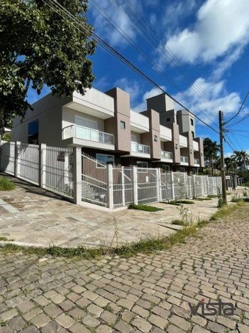 house em Rua Fioravante Miranda, Colina Sorriso - Caxias do Sul - RS