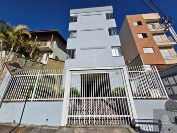apartment em Rua Vereador João Narciso Pereira, Jardim Centenário - Poços de Caldas - MG