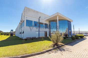 industrial em Rua Ângelo Costa, Costeira - São José dos Pinhais - PR